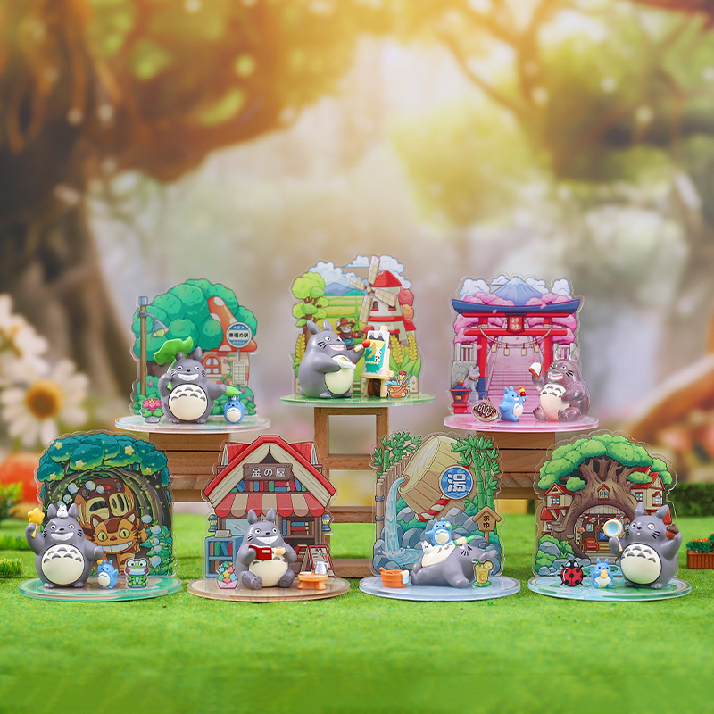 Desk Setup Design - Hayao Miyazaki Whispering Valley Elf Blind