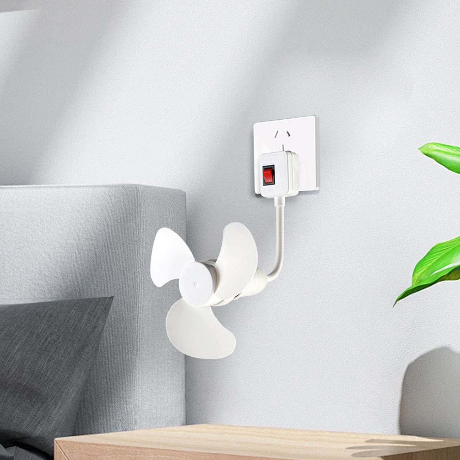 Mini Cooling Fan With E27 Scre - Desk Setup Study のレビューと価格