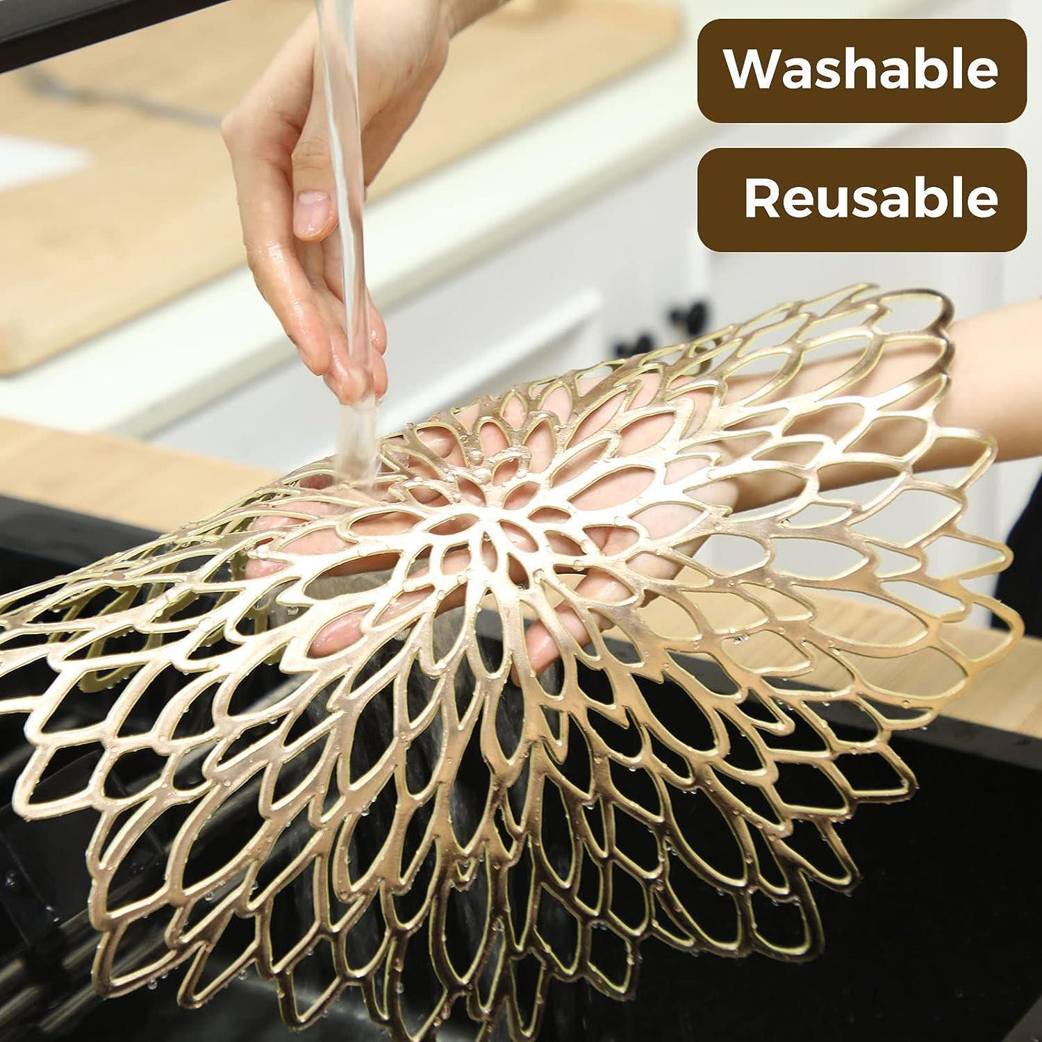 Set of 4 Metallic Placemats Se - Desk Setup Design のレビューと価格