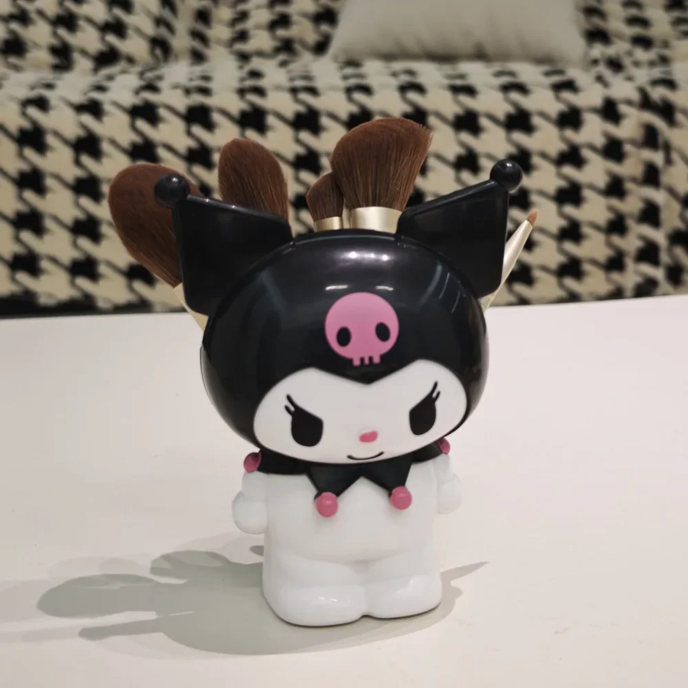 My Melody Hello Kitty Makeup B - Desk Setup Room のレビューと価格